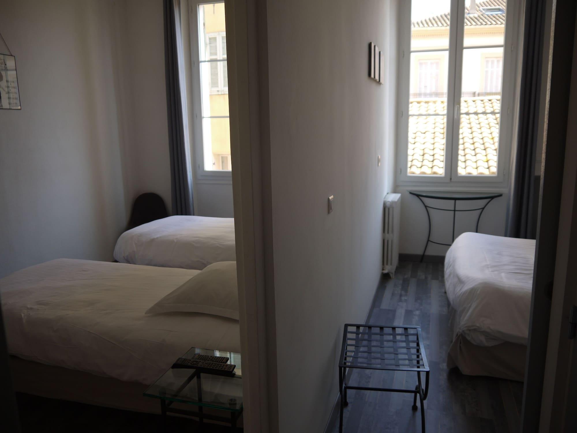 Hotel Portalet Hyères Eksteriør billede