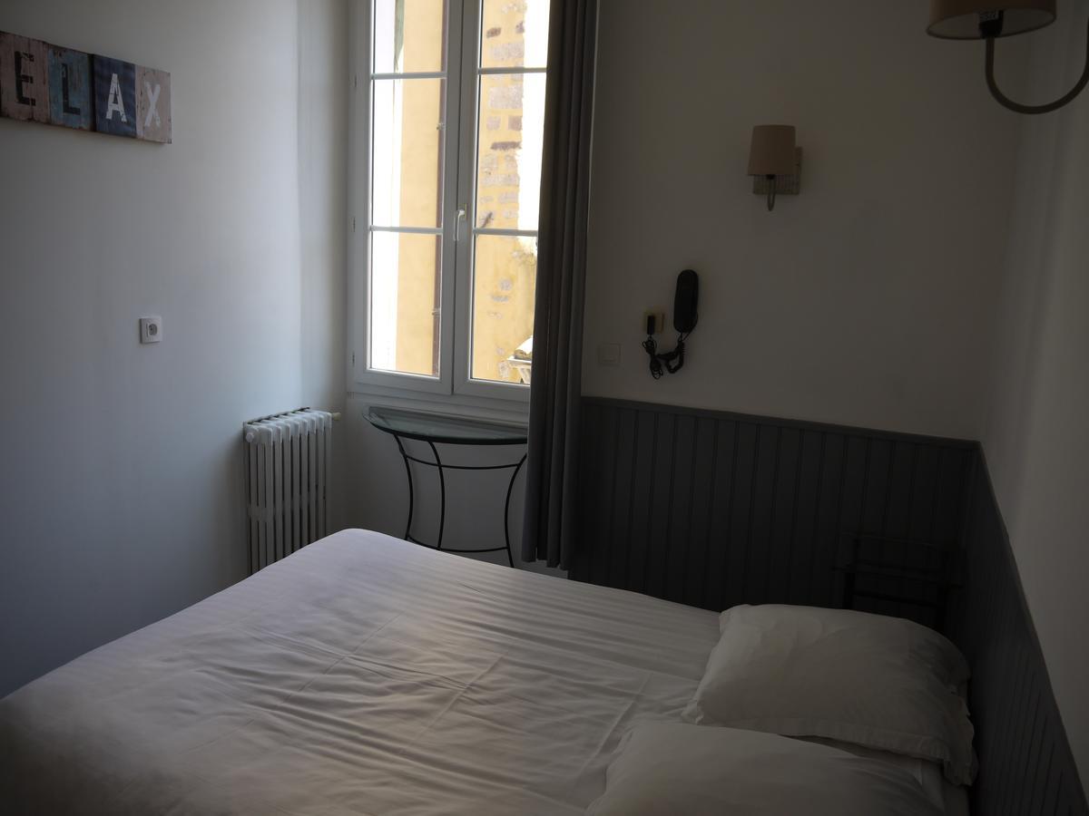 Hotel Portalet Hyères Eksteriør billede